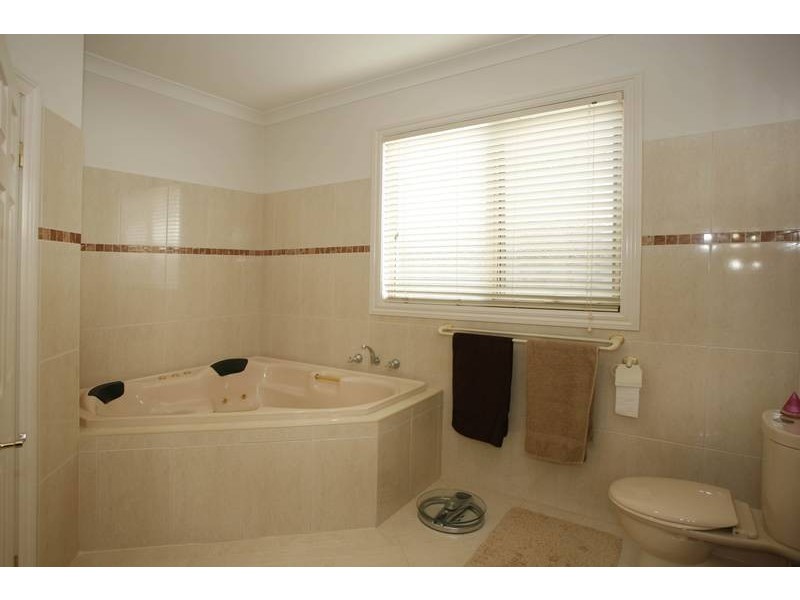 246 Ormond Road, Narre Warren South VIC 3805