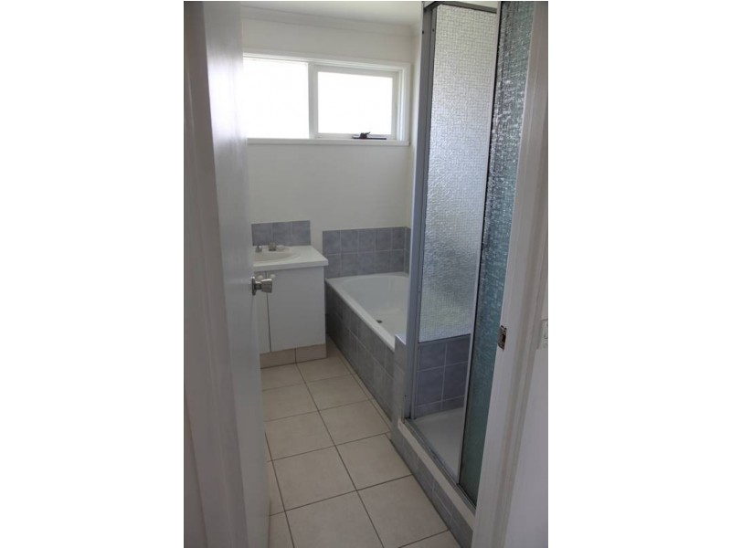 57 Collins Crescent, Berwick VIC 3806