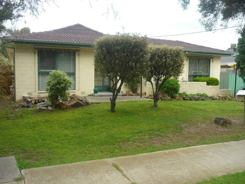14 Chateau Avenue, Narre Warren VIC 3805
