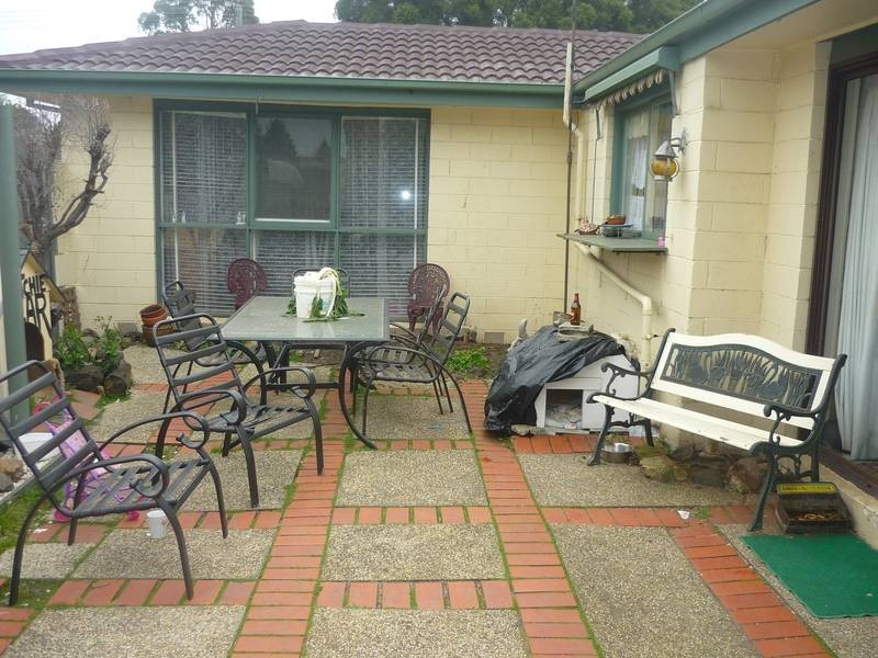 14 Chateau Avenue, Narre Warren VIC 3805