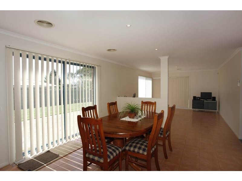 316 Princes Highway, Narre Warren VIC 3805