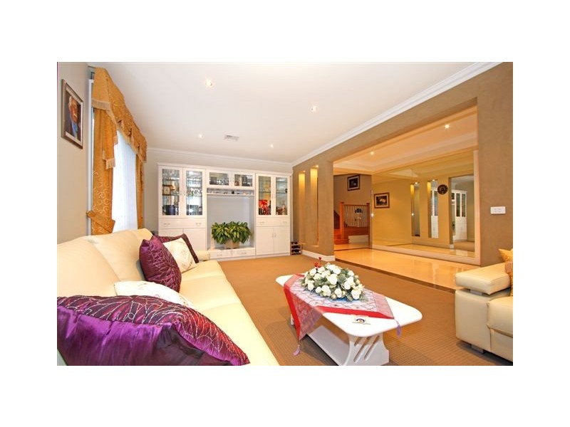 19 Sigvard Boulevard, Hallam VIC 3803