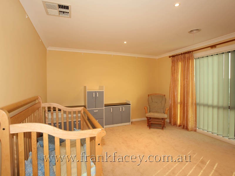 44 Ellen Road, Narre Warren South VIC 3805