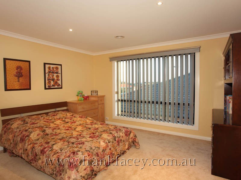 44 Ellen Road, Narre Warren South VIC 3805