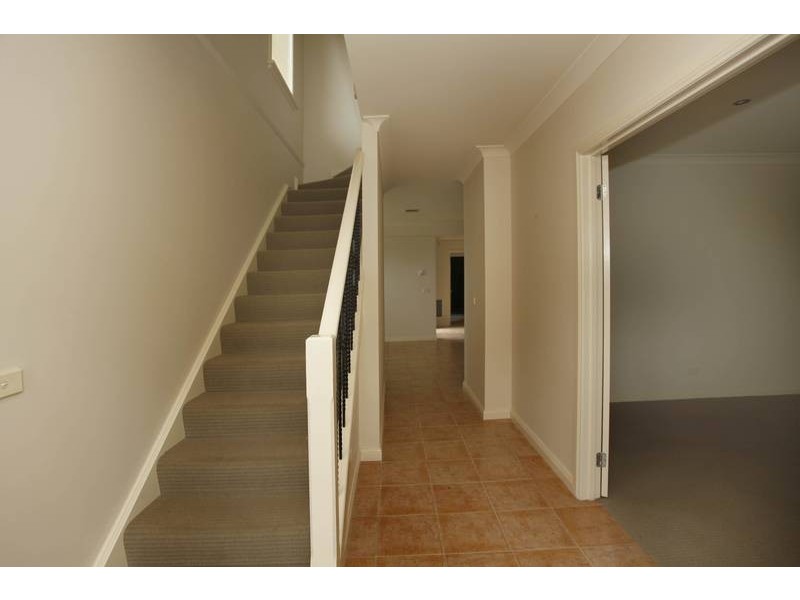 1 Cropton Place, Narre Warren South VIC 3805