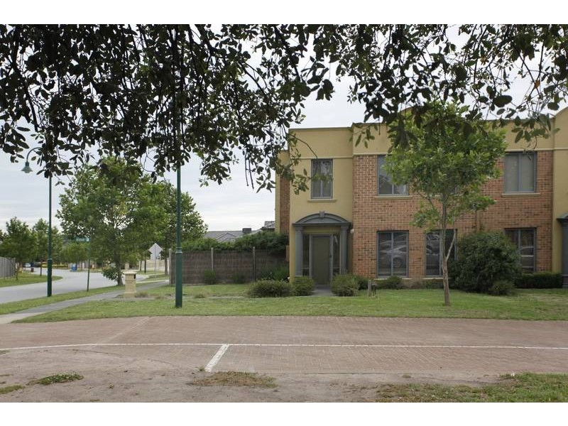 1 Cropton Place, Narre Warren South VIC 3805