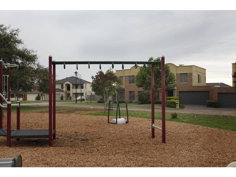 1 Cropton Place, Narre Warren South VIC 3805