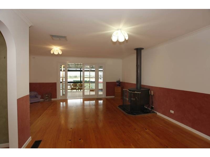 19 Springfield Drive, Narre Warren VIC 3805