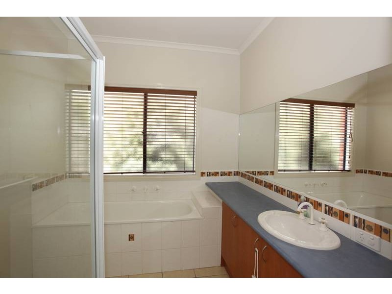 4 Thornley Drive, Berwick VIC 3806