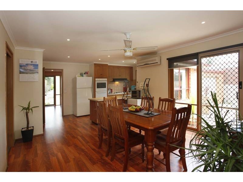 24 Facey Court, Narre Warren VIC 3805