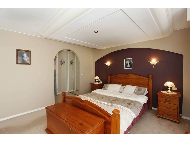83 Jarryd Crescent, Berwick VIC 3806