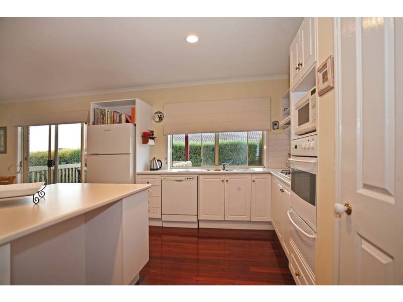 9 Mayfair Crescent, Narre Warren VIC 3805