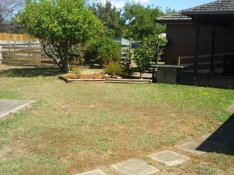 5 Kelso Place, Berwick VIC 3806