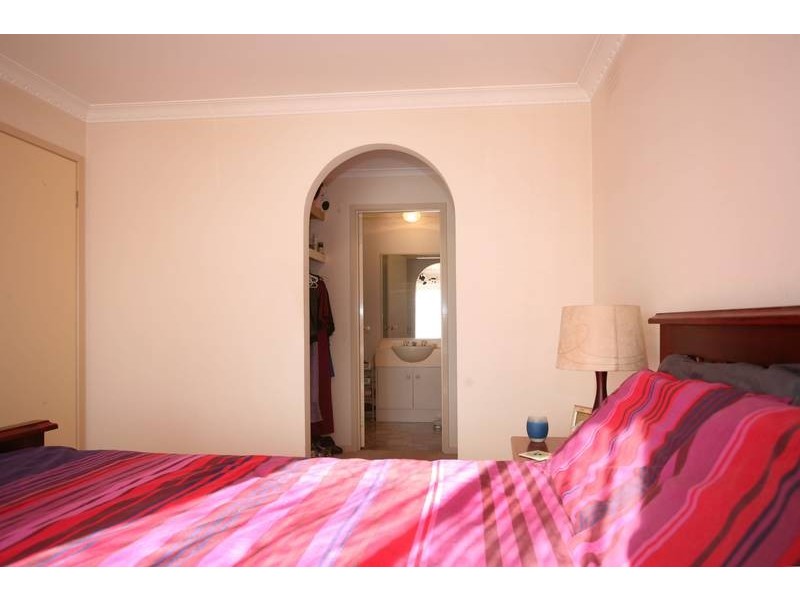 4 Lighthorse Crescent, Narre Warren South VIC 3805