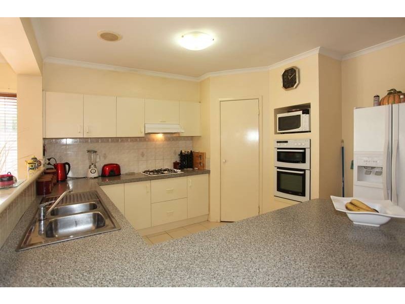 22 Allardice Parade, Berwick VIC 3806