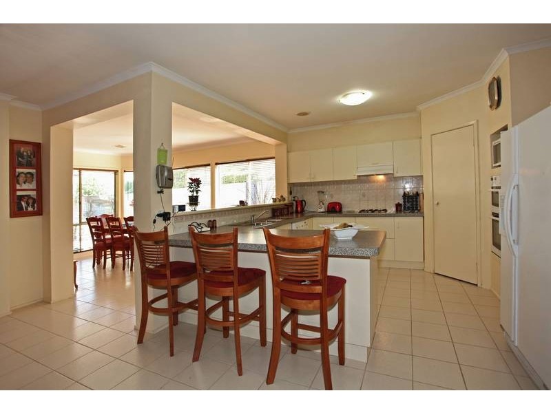 22 Allardice Parade, Berwick VIC 3806