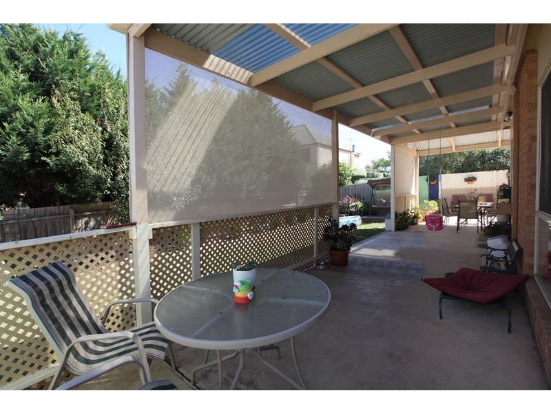 22 Allardice Parade, Berwick VIC 3806