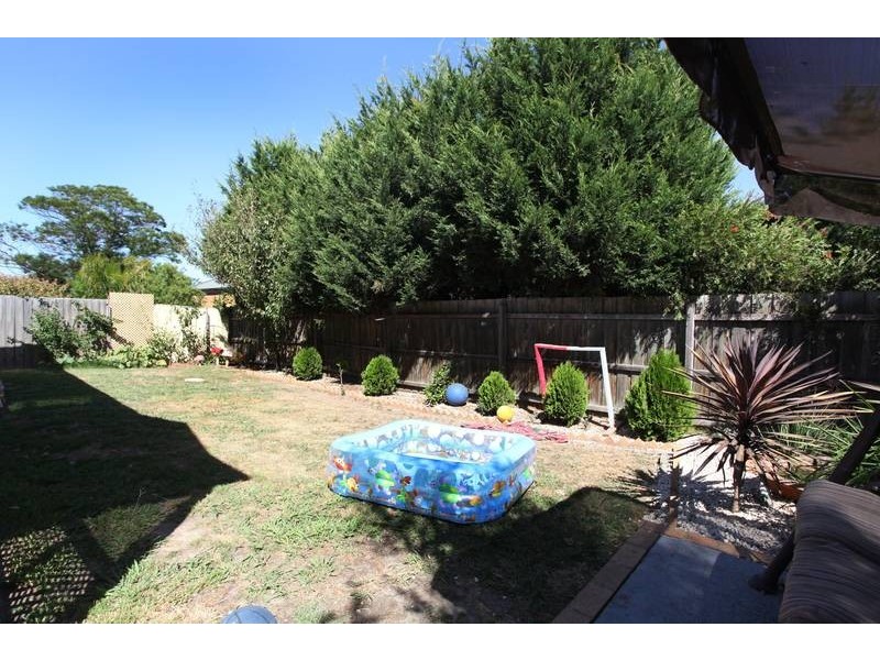 22 Allardice Parade, Berwick VIC 3806