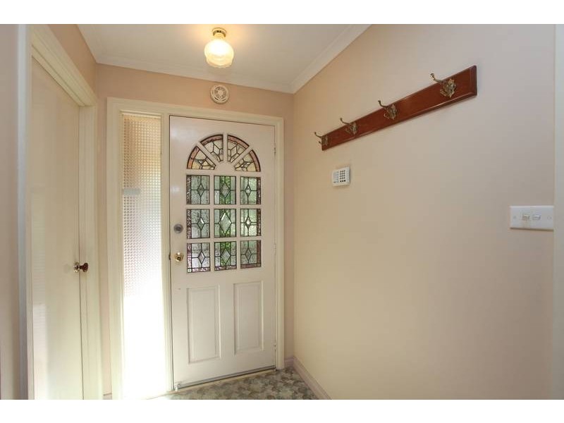 10 Nullica Court, Berwick VIC 3806