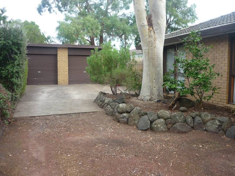 21 Cloverset Avenue, Narre Warren VIC 3805