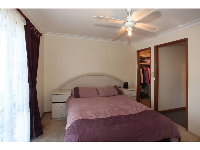 32 Tamarisk Road, Narre Warren VIC 3805