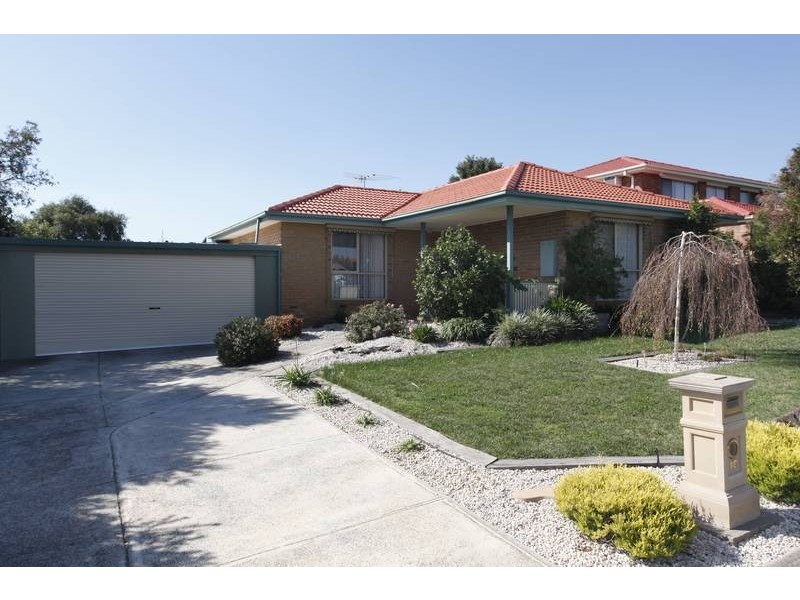 16 Ohio Crescent, Narre Warren VIC 3805