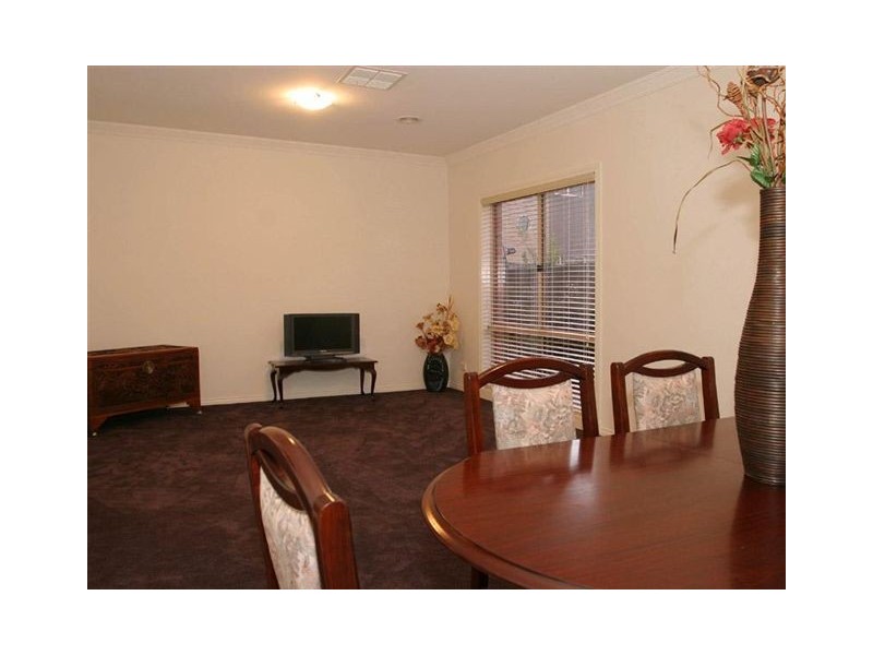 9 Rebecca Mac Court, Hallam VIC 3803