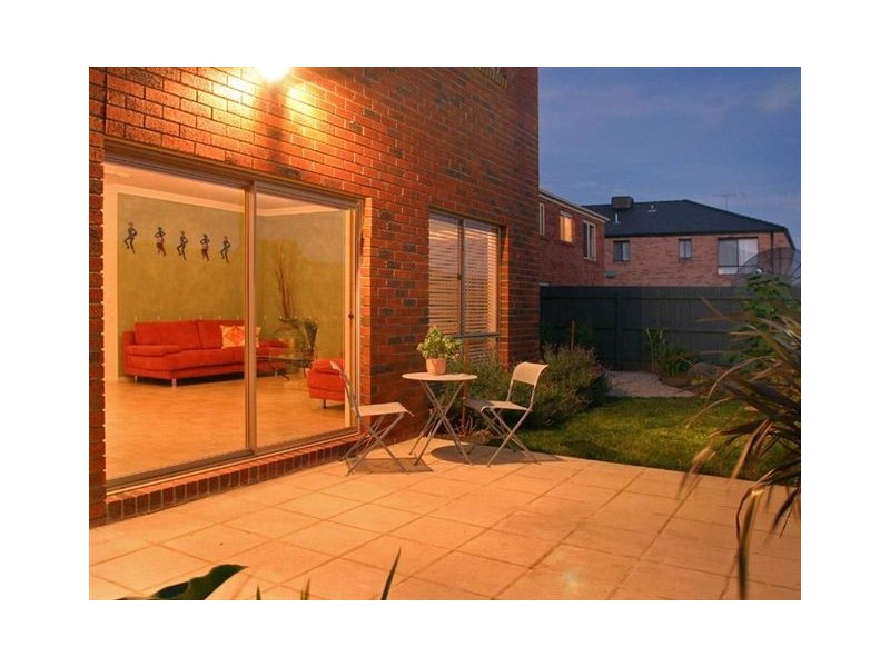 9 Rebecca Mac Court, Hallam VIC 3803