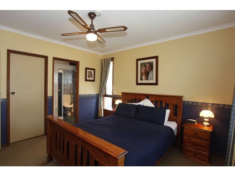 30 Kent Road, Narre Warren VIC 3805