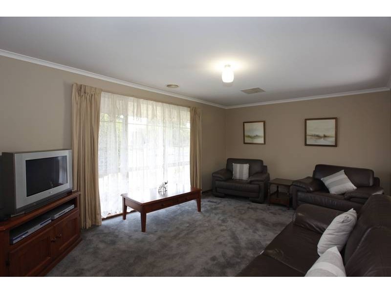 25 Facey Court, Narre Warren VIC 3805