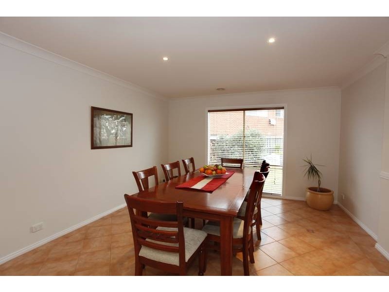 9 Arrino Crescent, Hallam VIC 3803