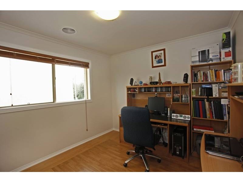 9 Arrino Crescent, Hallam VIC 3803