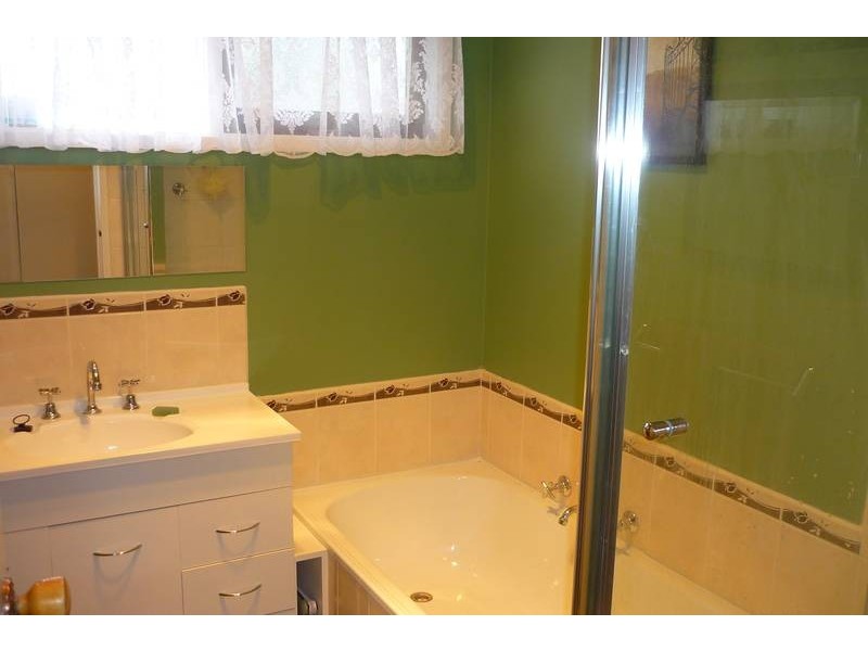 4 Costata Court, Narre Warren VIC 3805