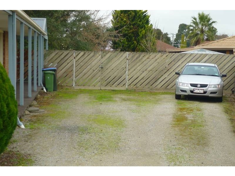 4 Costata Court, Narre Warren VIC 3805