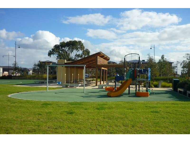 LOT 3018 Retreat Avenue, Cranbourne North VIC 3977