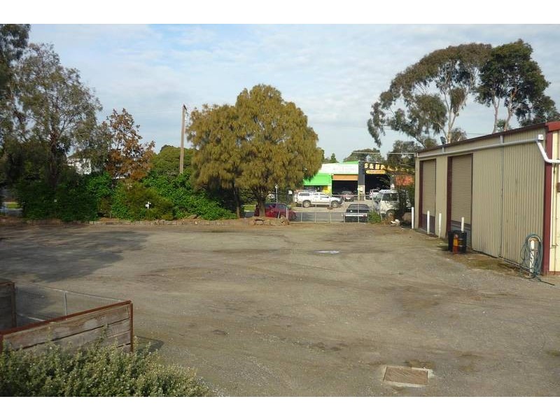 42 Station Street, Cranbourne VIC 3977