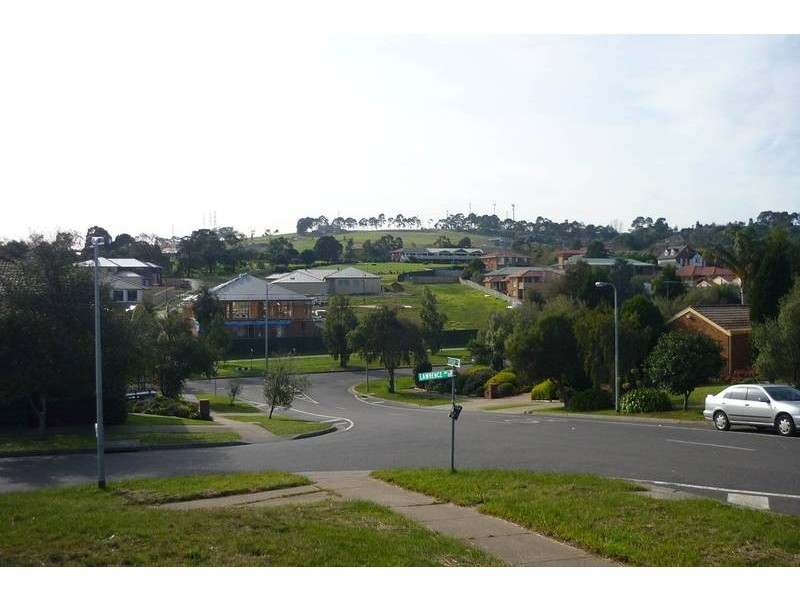 1 Avebury Drive, Berwick VIC 3806