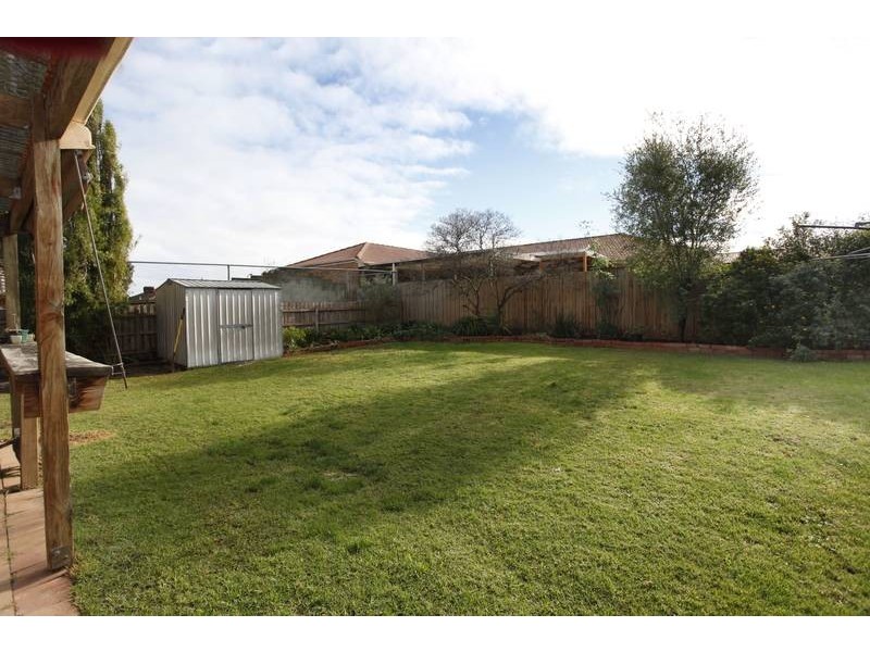 35 Bosco Close, Narre Warren VIC 3805