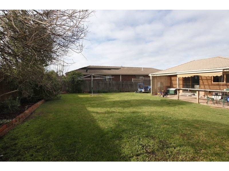 35 Bosco Close, Narre Warren VIC 3805