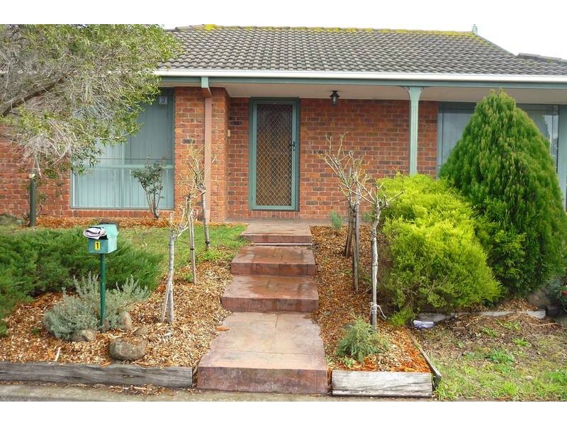 1 Nana Walk, Narre Warren South VIC 3805