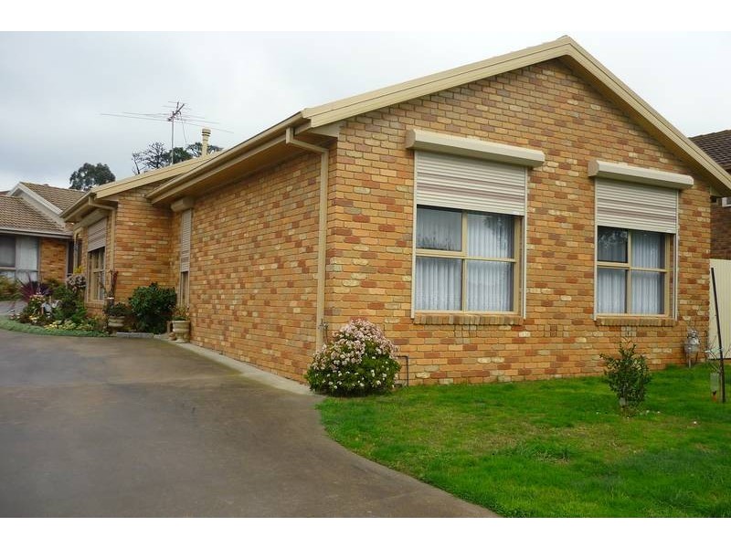 1/13 Wallowa Crescent, Narre Warren VIC 3805