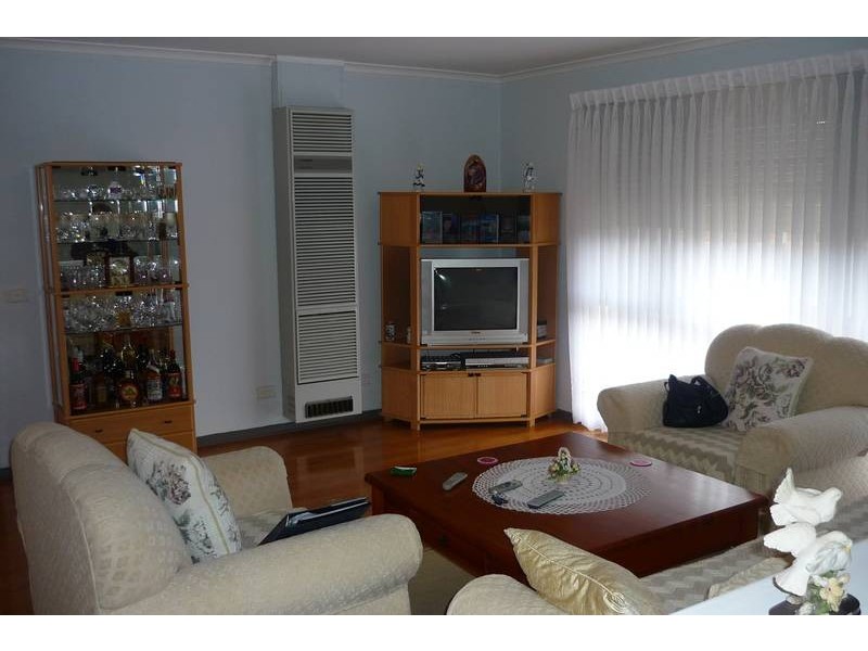 1/13 Wallowa Crescent, Narre Warren VIC 3805