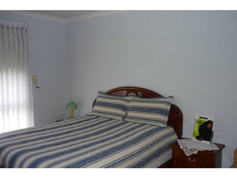 1/13 Wallowa Crescent, Narre Warren VIC 3805