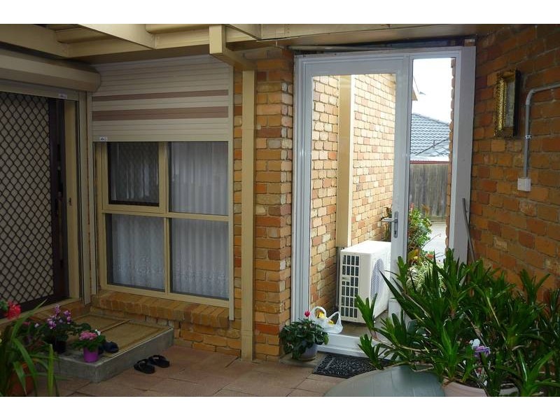 1/13 Wallowa Crescent, Narre Warren VIC 3805