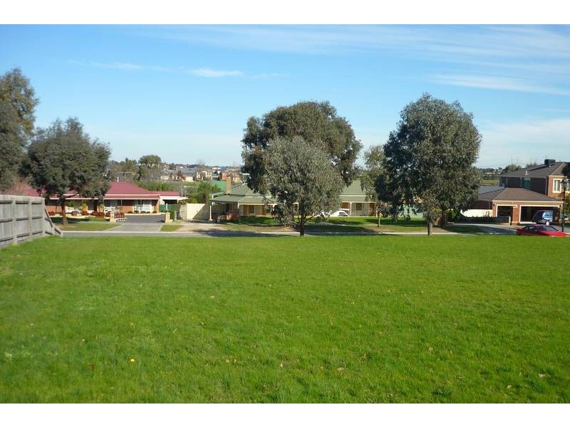 7 Rockman Court, Narre Warren North VIC 3804