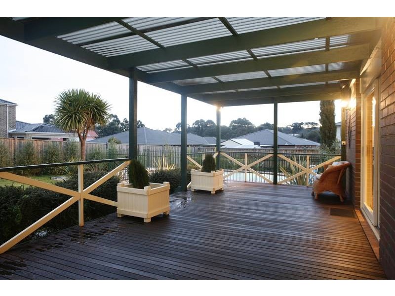 5 Garden View Court, Narre Warren North VIC 3804