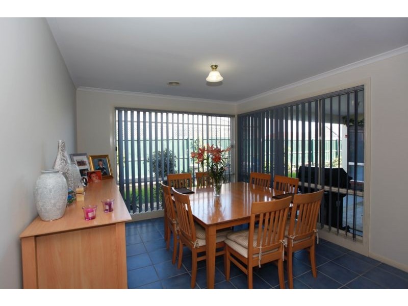 41 Sherwood Road, Narre Warren South VIC 3805