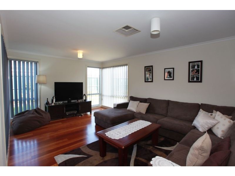 41 Sherwood Road, Narre Warren South VIC 3805