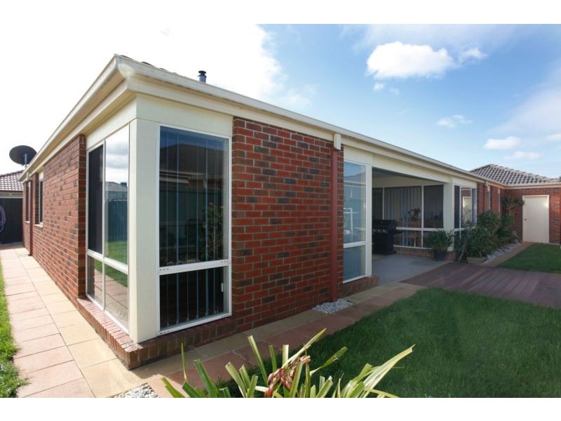 41 Sherwood Road, Narre Warren South VIC 3805