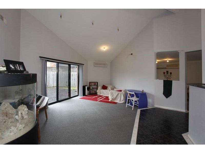 6 Vance Court, Narre Warren VIC 3805